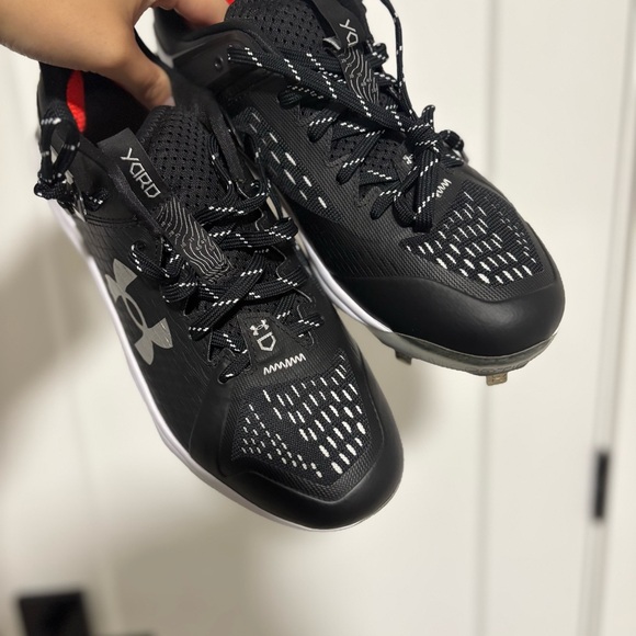 Under Armour Yard Metal Baseball Cleats Black Performance Comfort Mens Size 7.5 - Picture 3 of 12